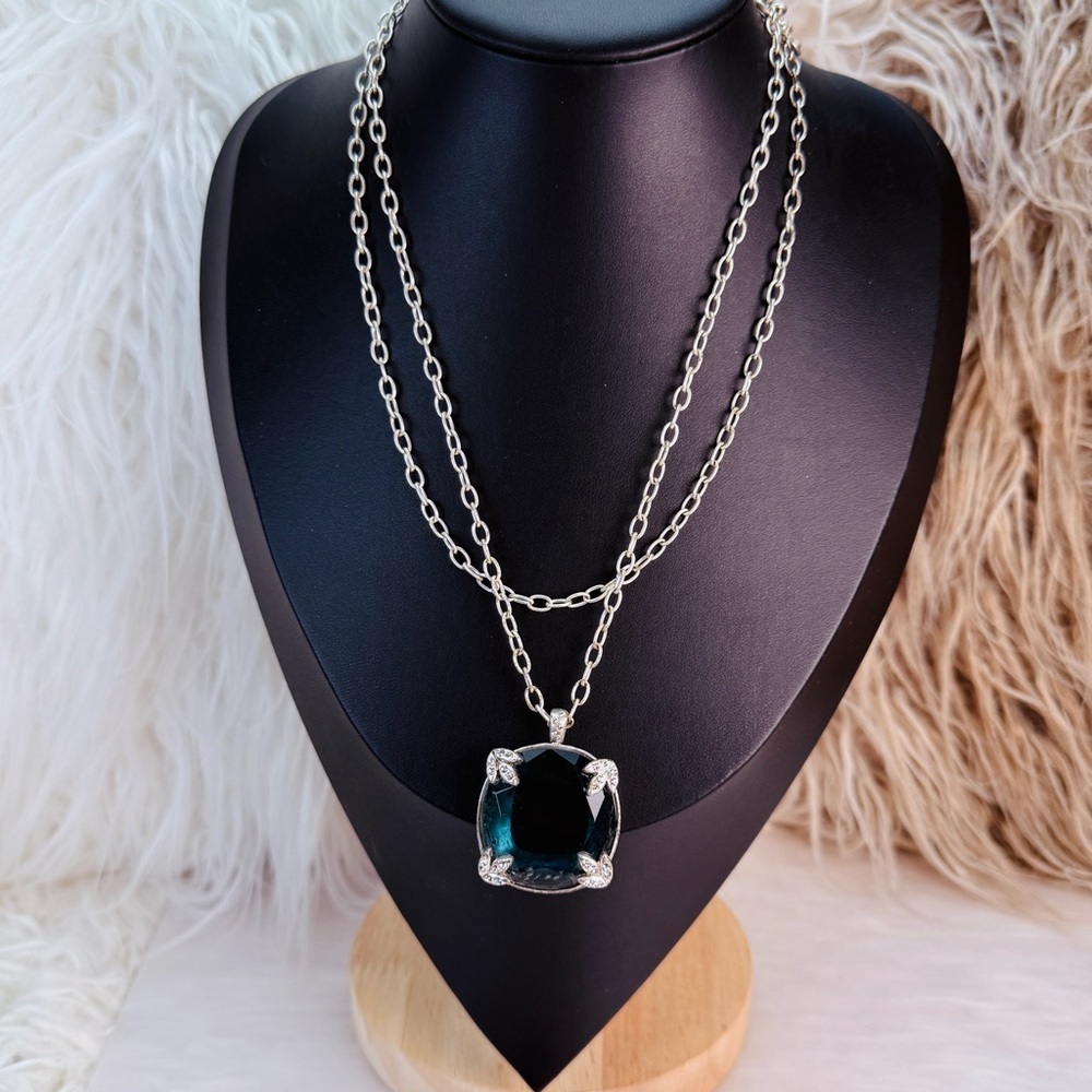 Vintage Sigrid Olesen Silvertone and Blue Pendant Necklace - Picture 11 of 13